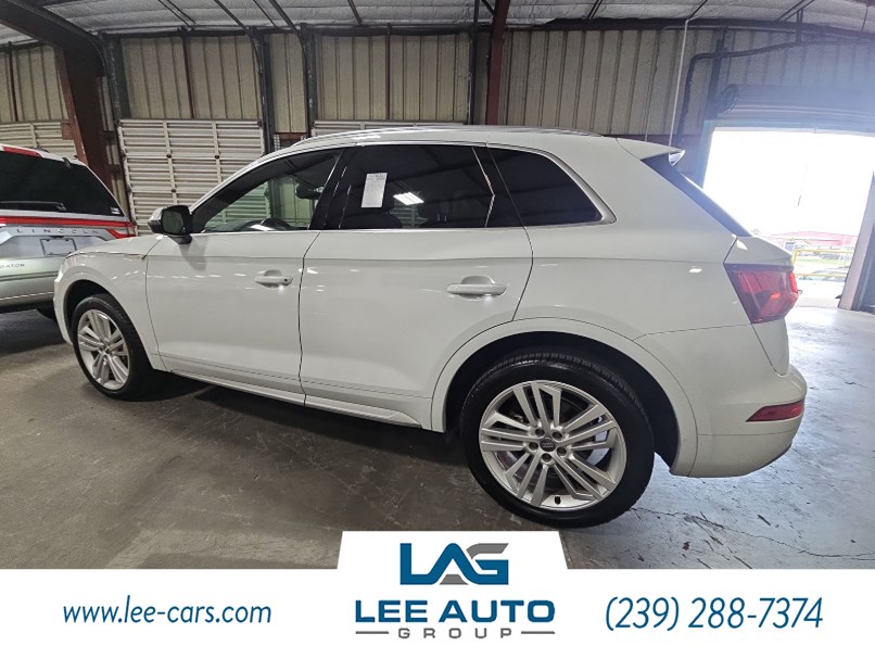 2020 Audi Q5 Premium Plus photo 2