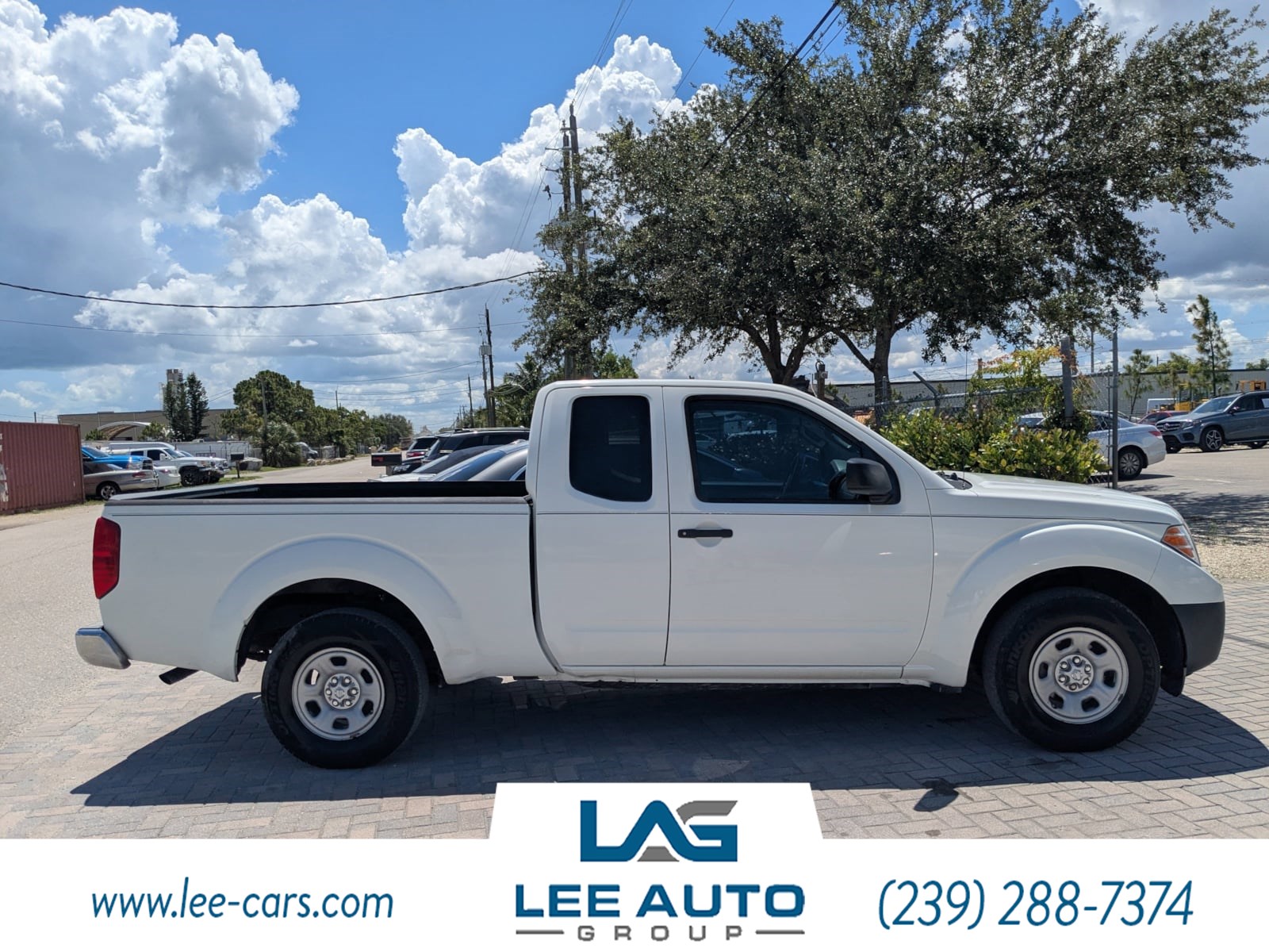 2013 Nissan Frontier S photo 2