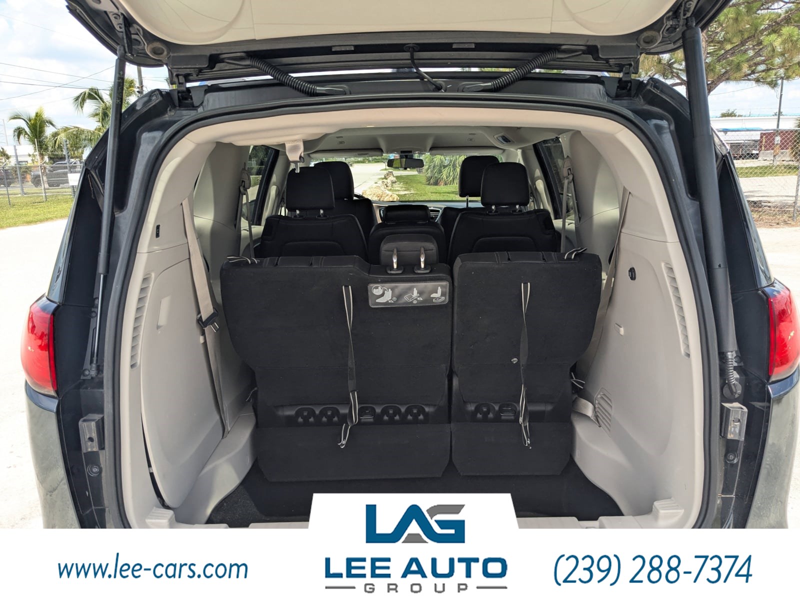 2018 Chrysler Pacifica Touring L photo 14