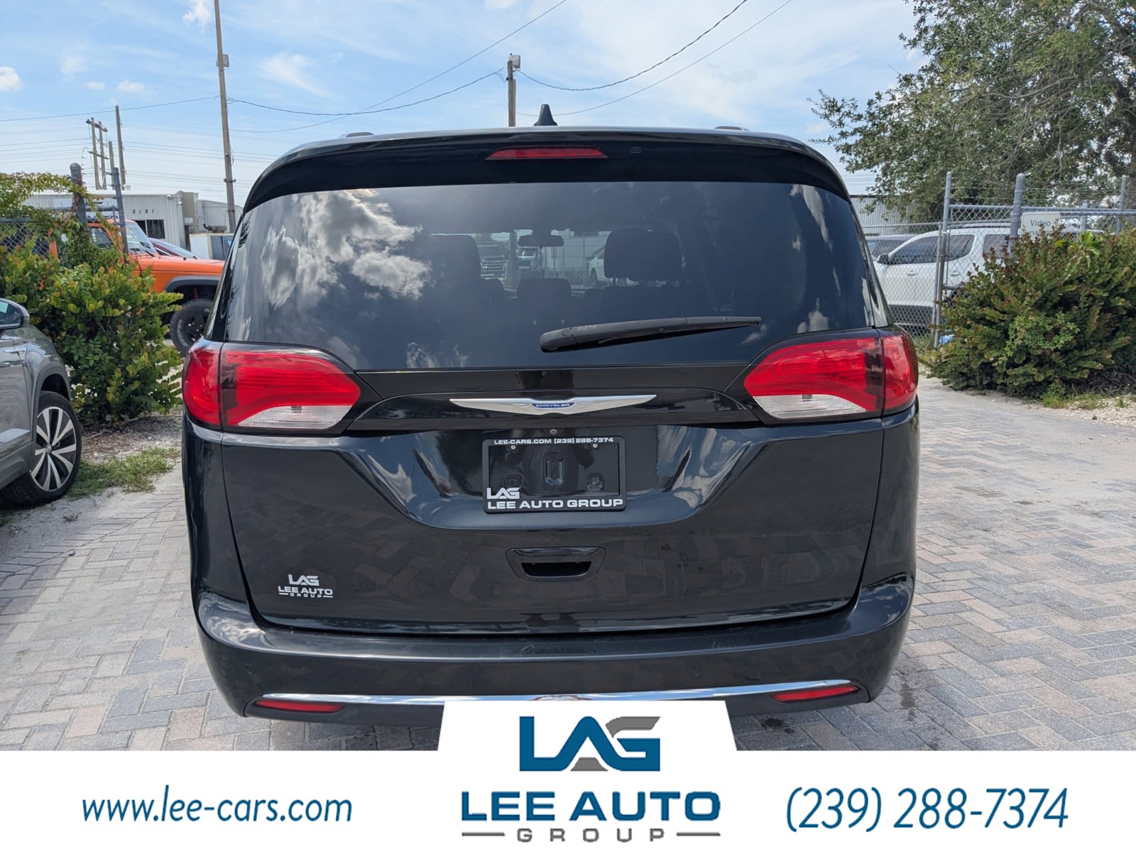 2018 Chrysler Pacifica Touring L photo 4