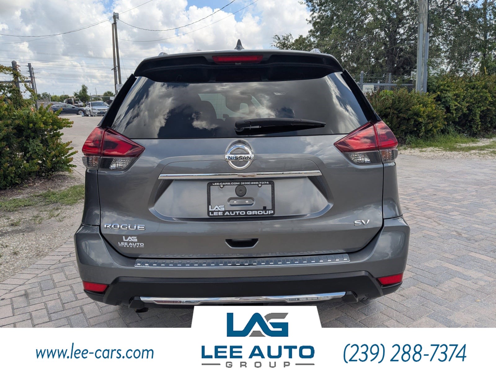 2018 Nissan Rogue SV photo 4
