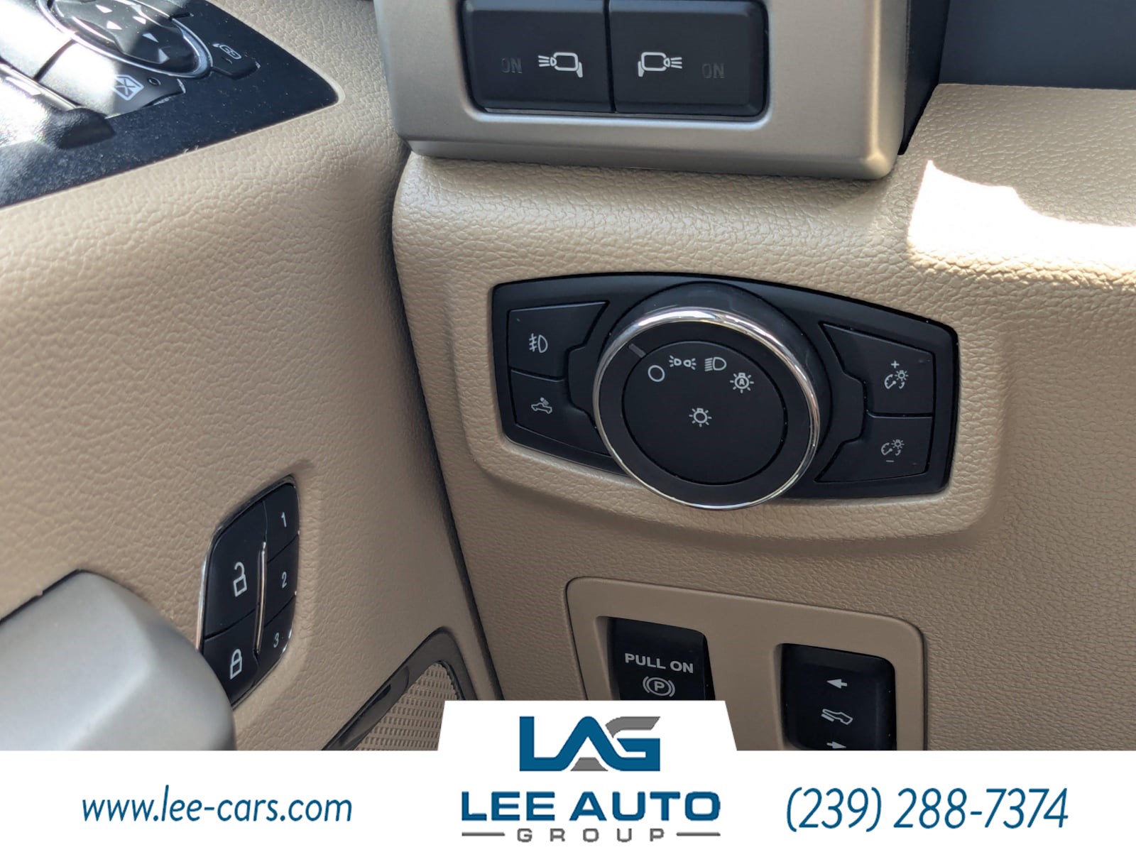 2018 Ford F-150 Lariat photo 16