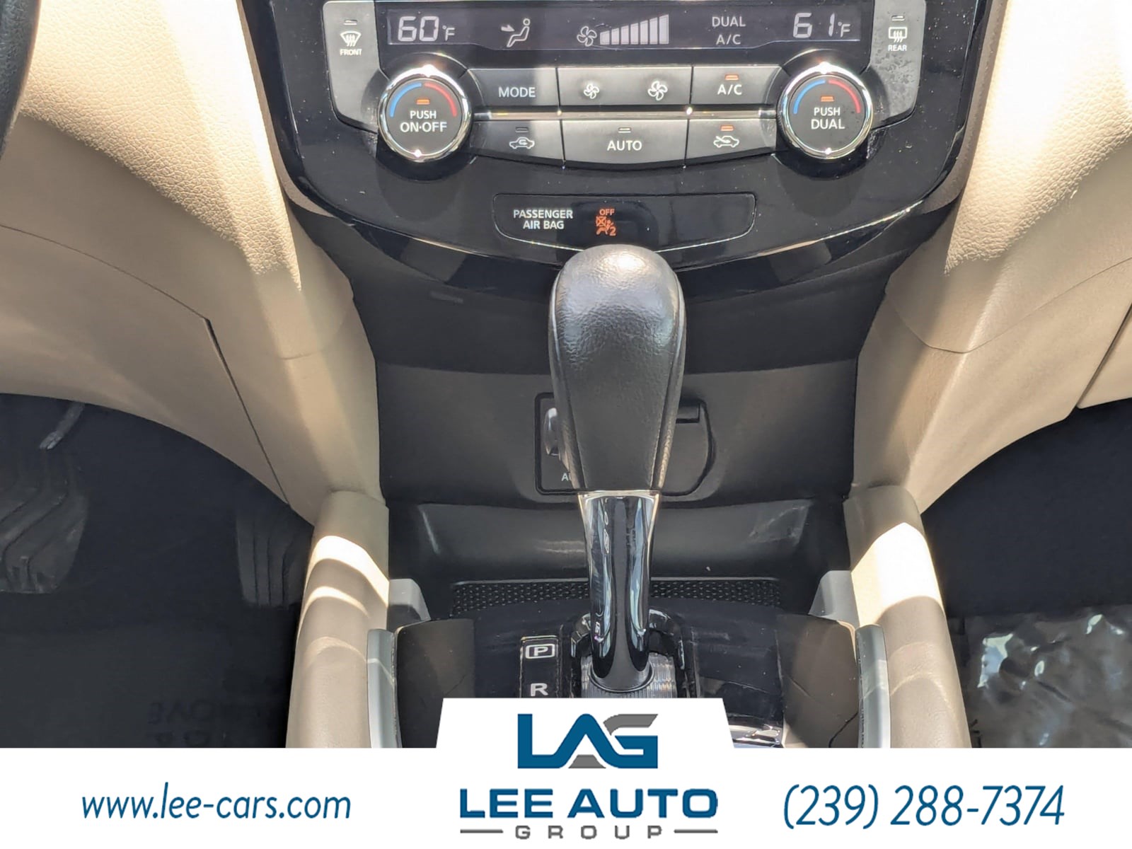 2016 Nissan Rogue SL photo 17