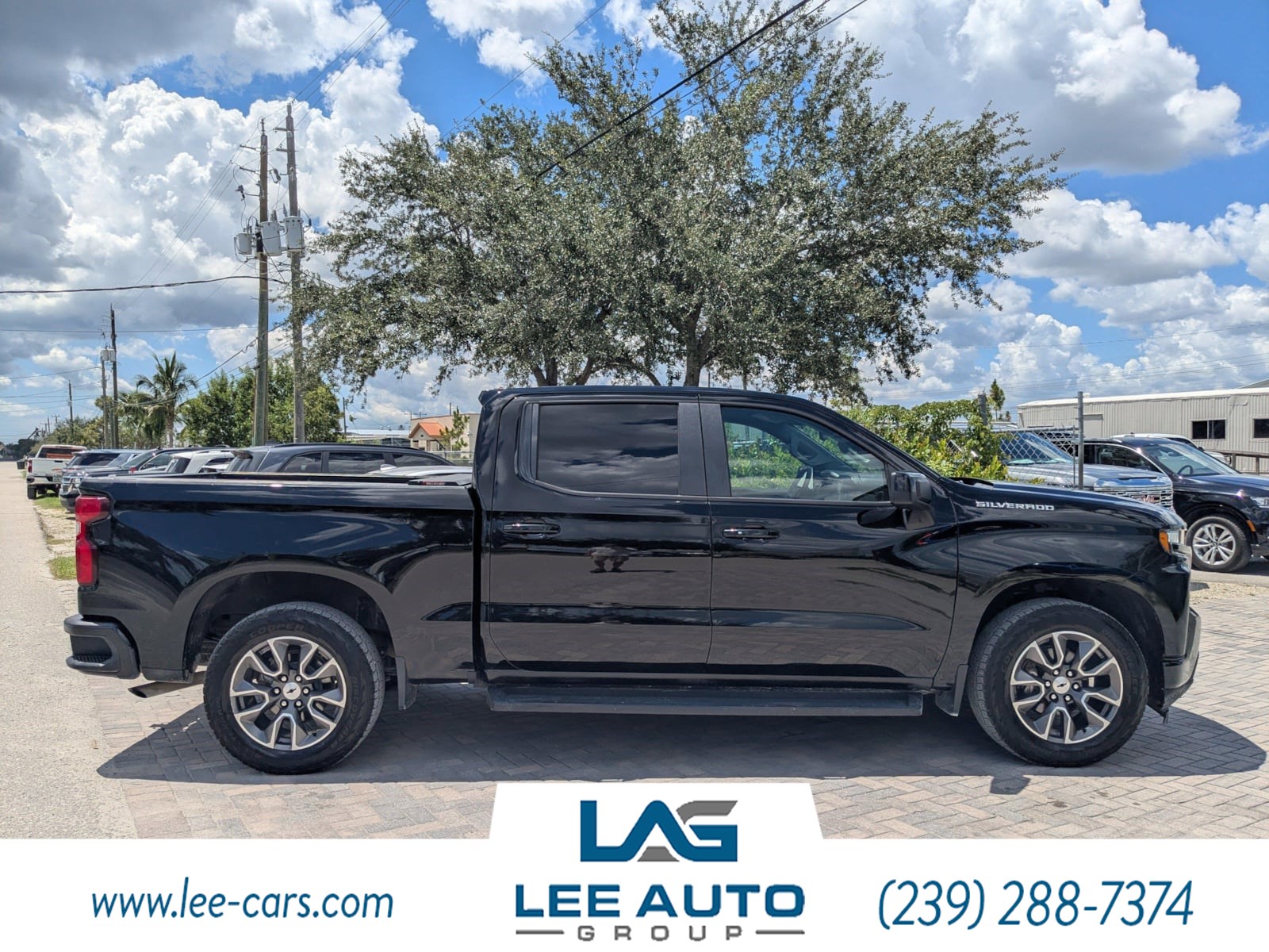 2020 Chevrolet Silverado 1500 RST photo 3