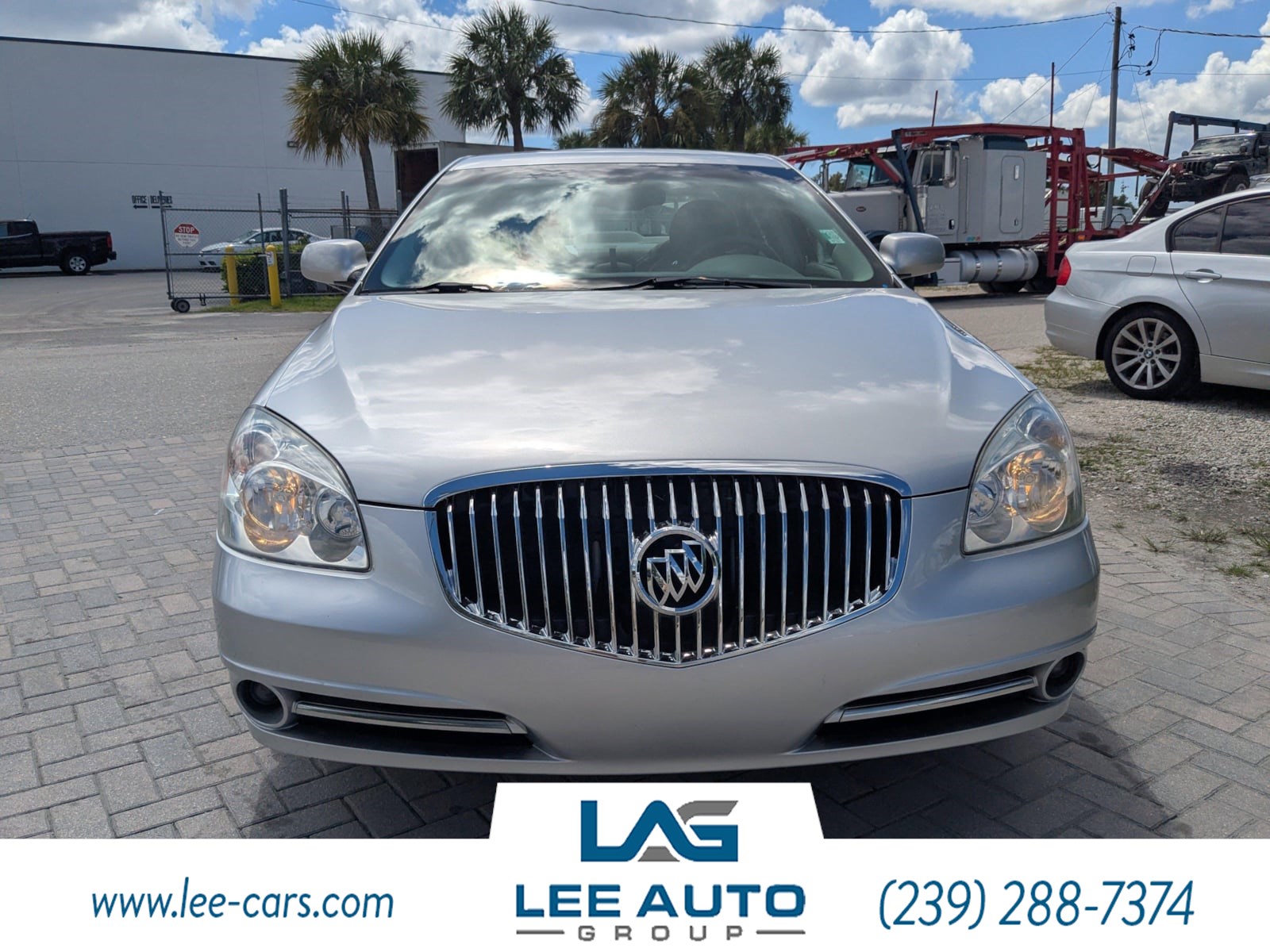 2011 Buick Lucerne CX photo 7