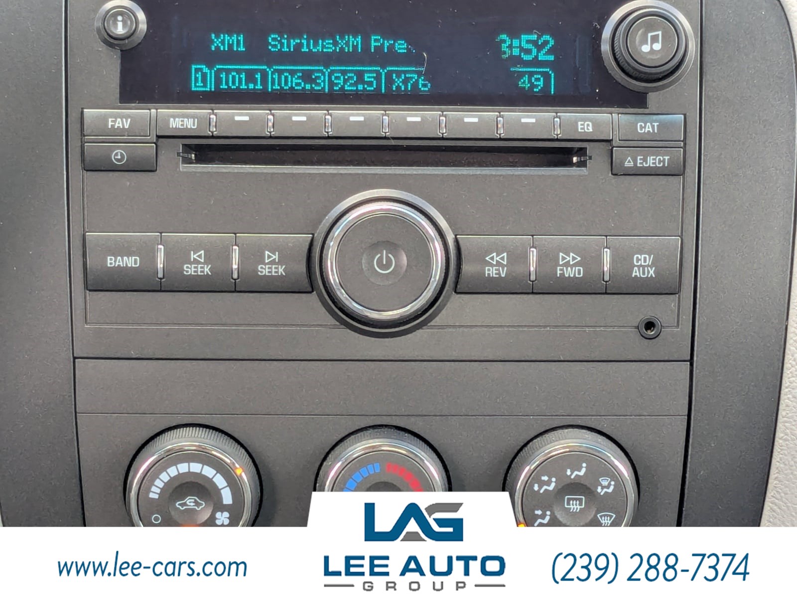 2011 Buick Lucerne CX photo 14