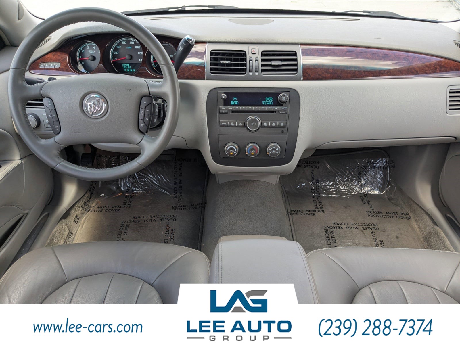 2011 Buick Lucerne CX photo 11