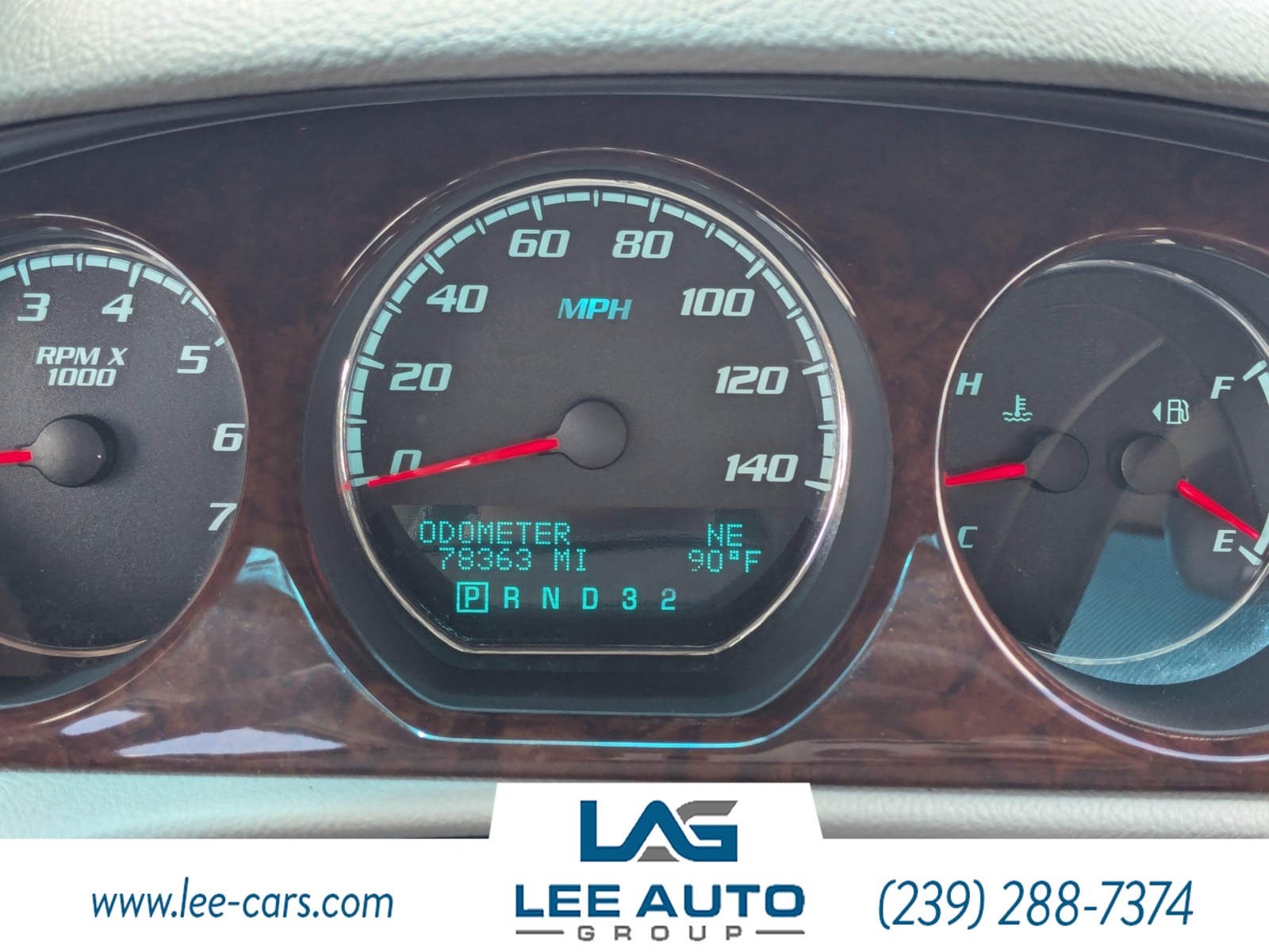 2011 Buick Lucerne CX photo 21