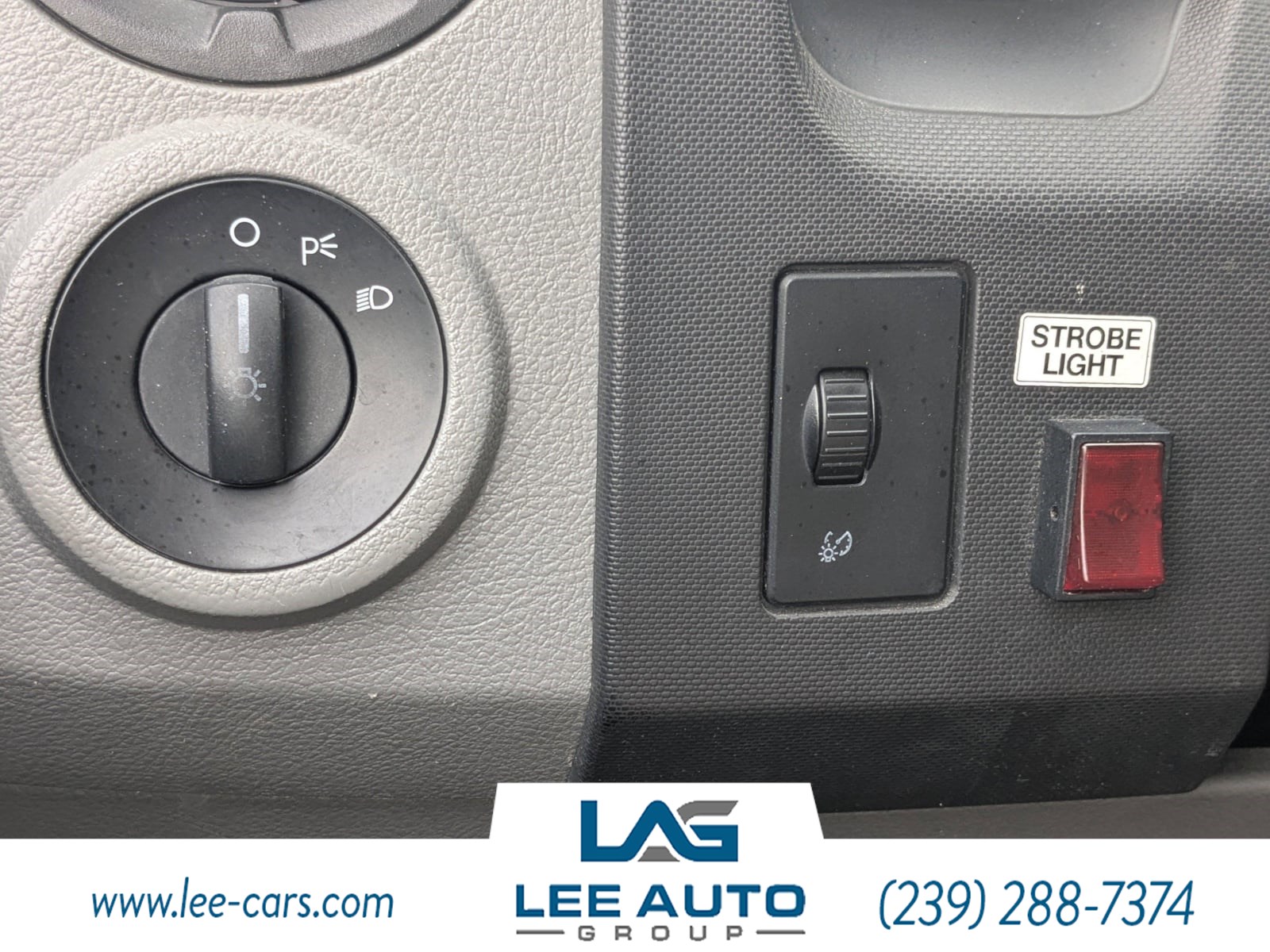 2014 Ford E-150 photo 17