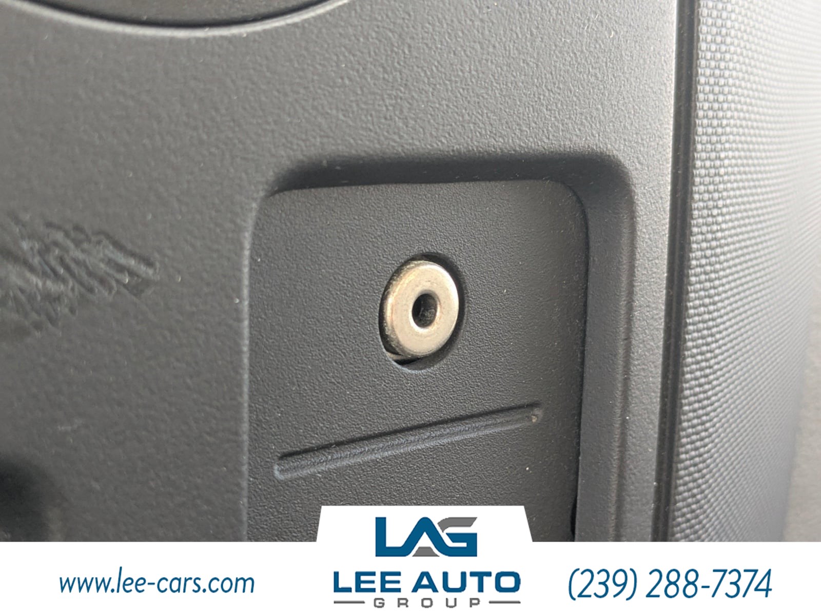 2014 Ford E-150 photo 15