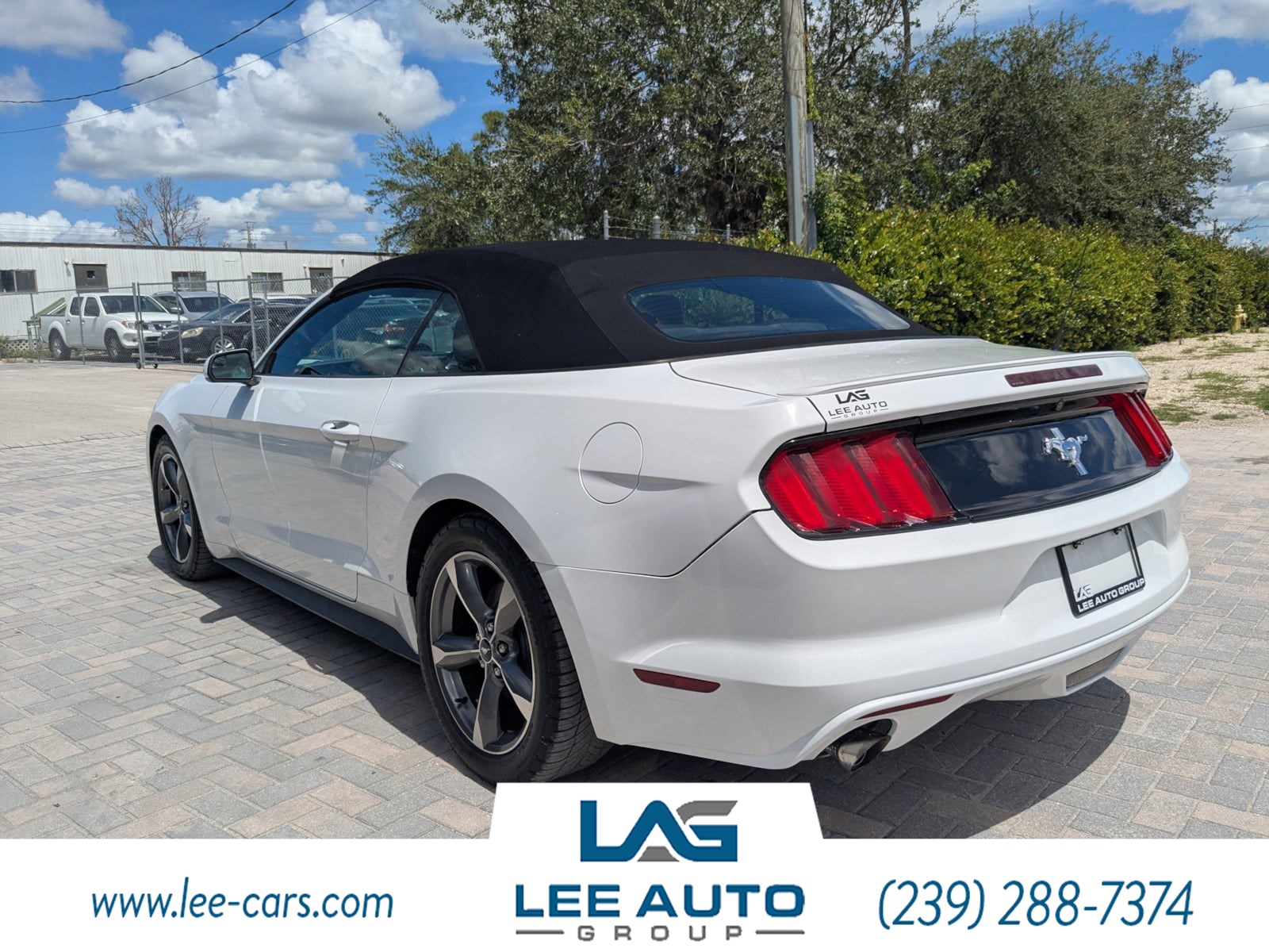 2016 Ford Mustang V6 Convertible photo 6