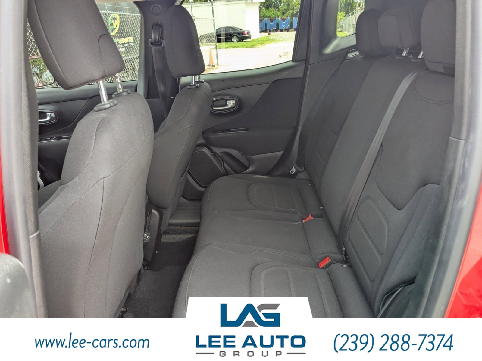 2019 Jeep Renegade Latitude photo 13