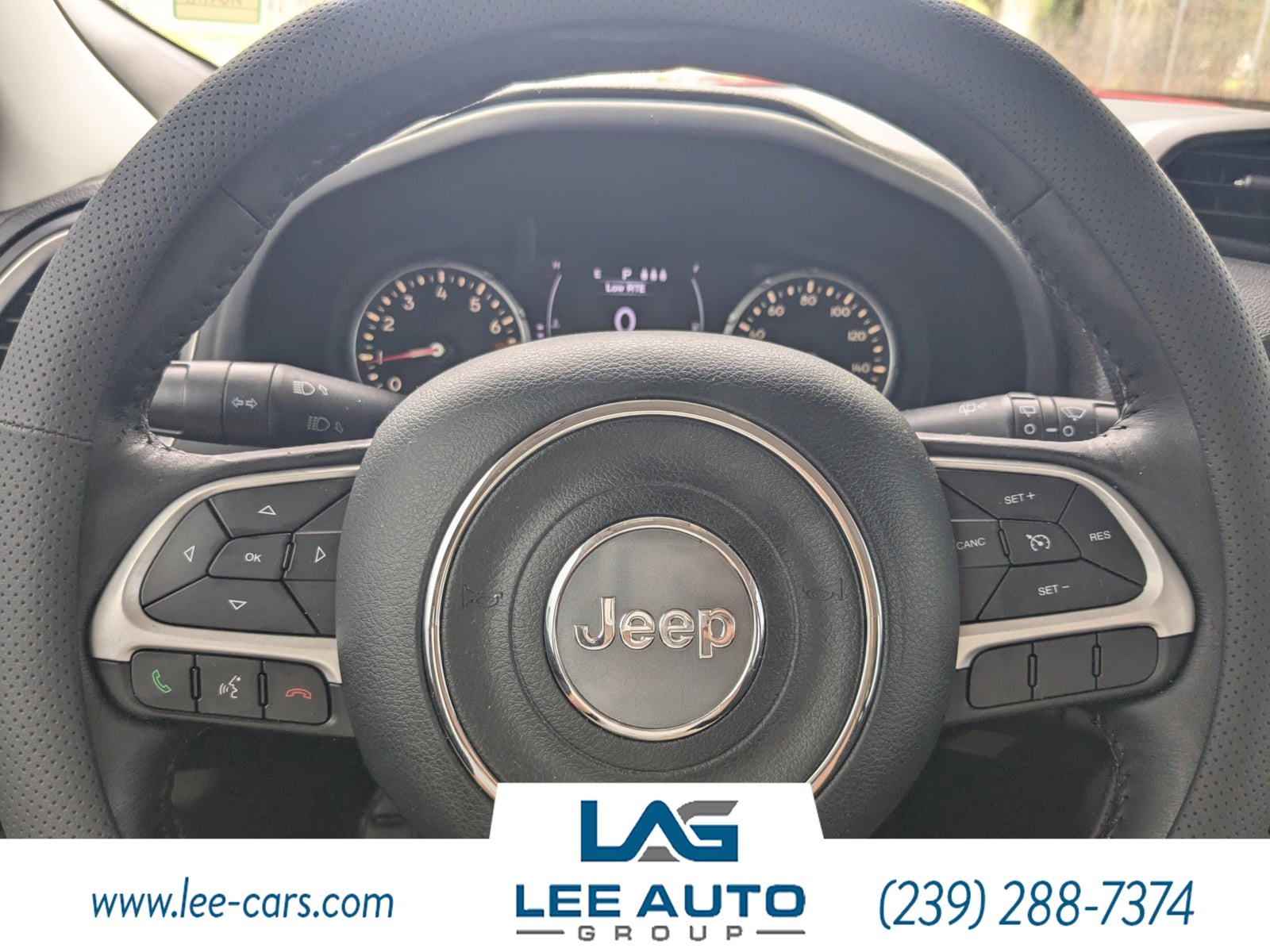 2019 Jeep Renegade Latitude photo 23
