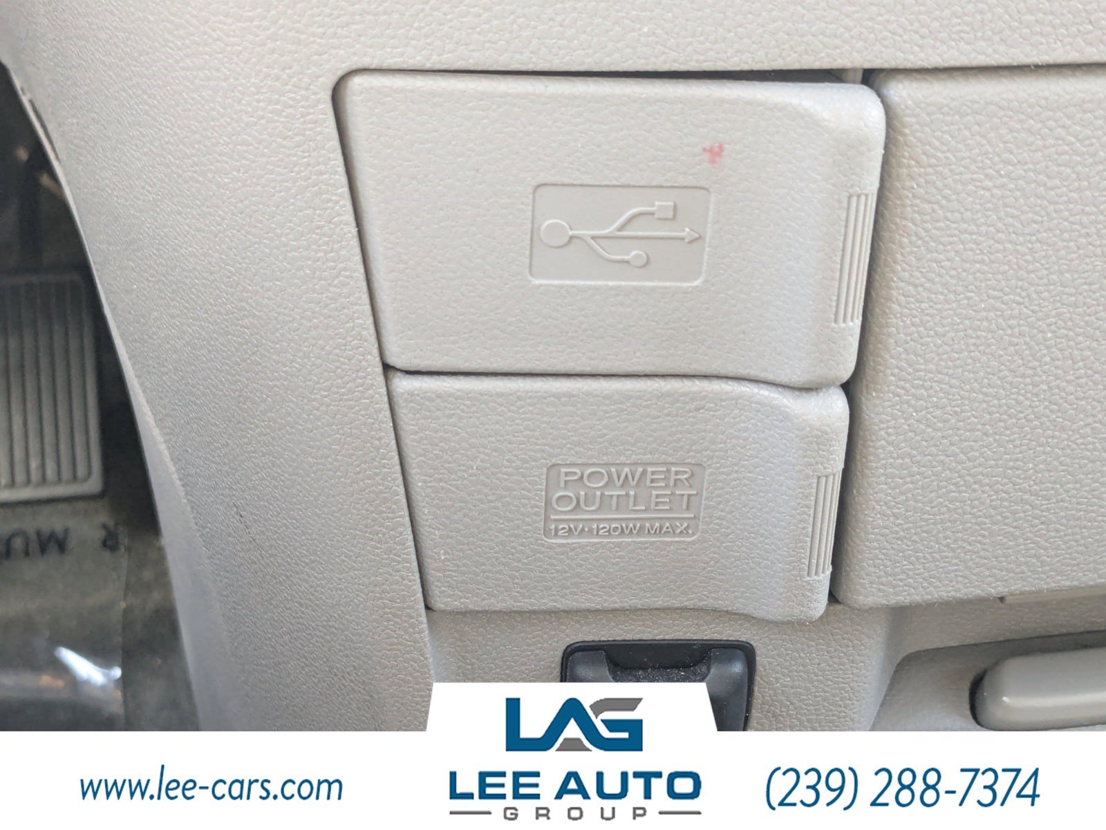 2017 Honda Odyssey EX-L photo 25