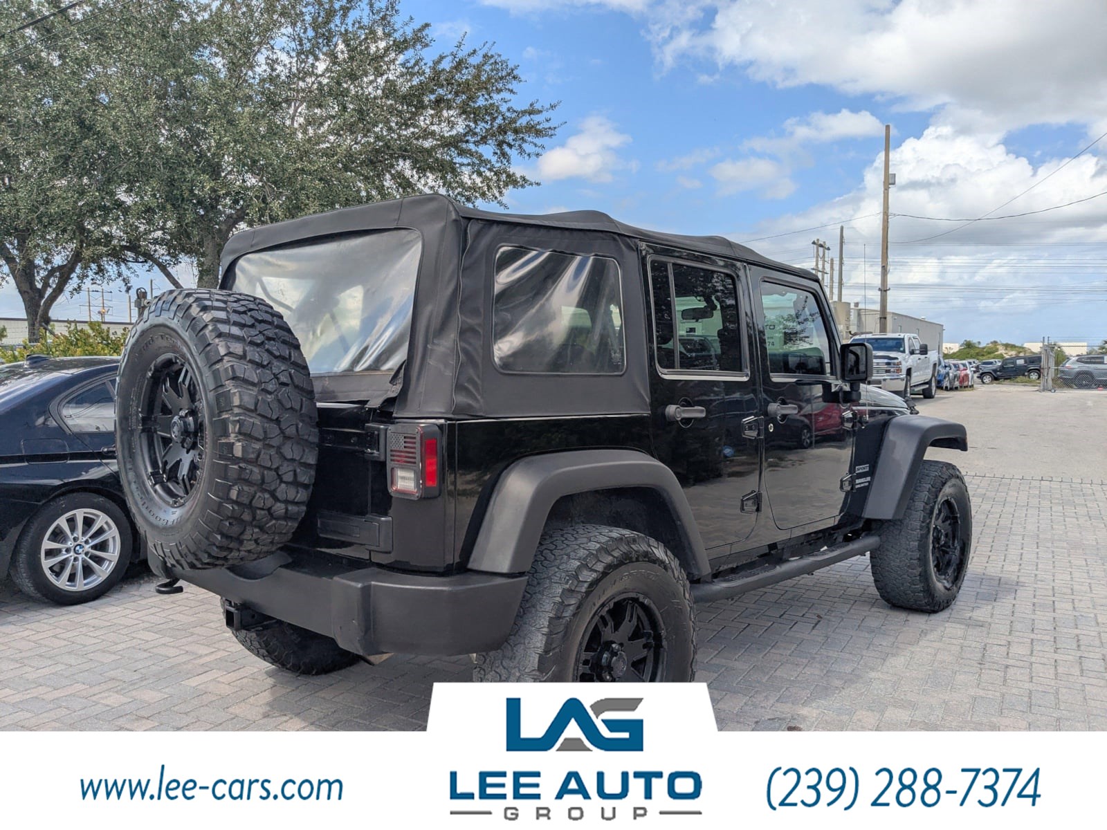 2015 Jeep Wrangler Unlimited Sport photo 3