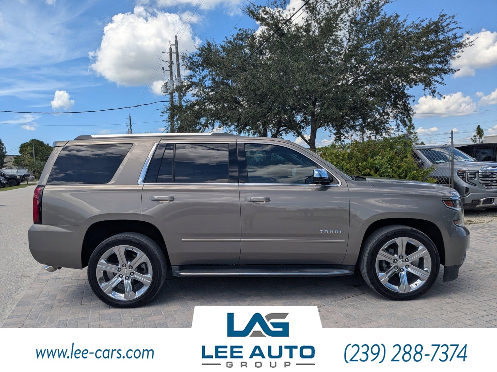 2017 Chevrolet Tahoe Premier photo 3