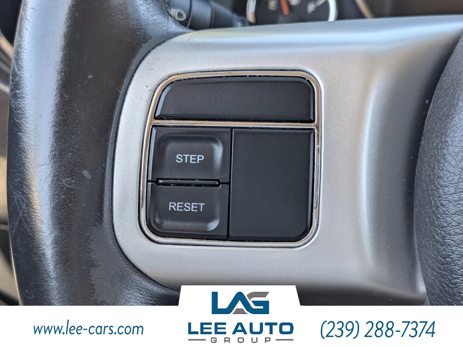 2015 Jeep Compass High Altitude photo 16