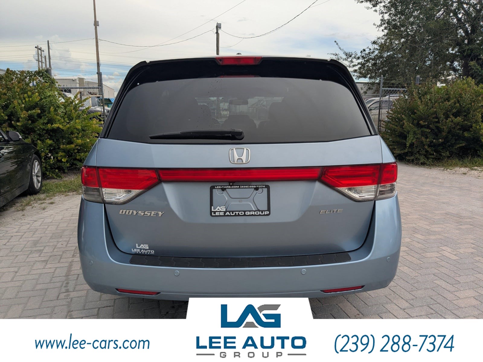 2014 Honda Odyssey Touring photo 4