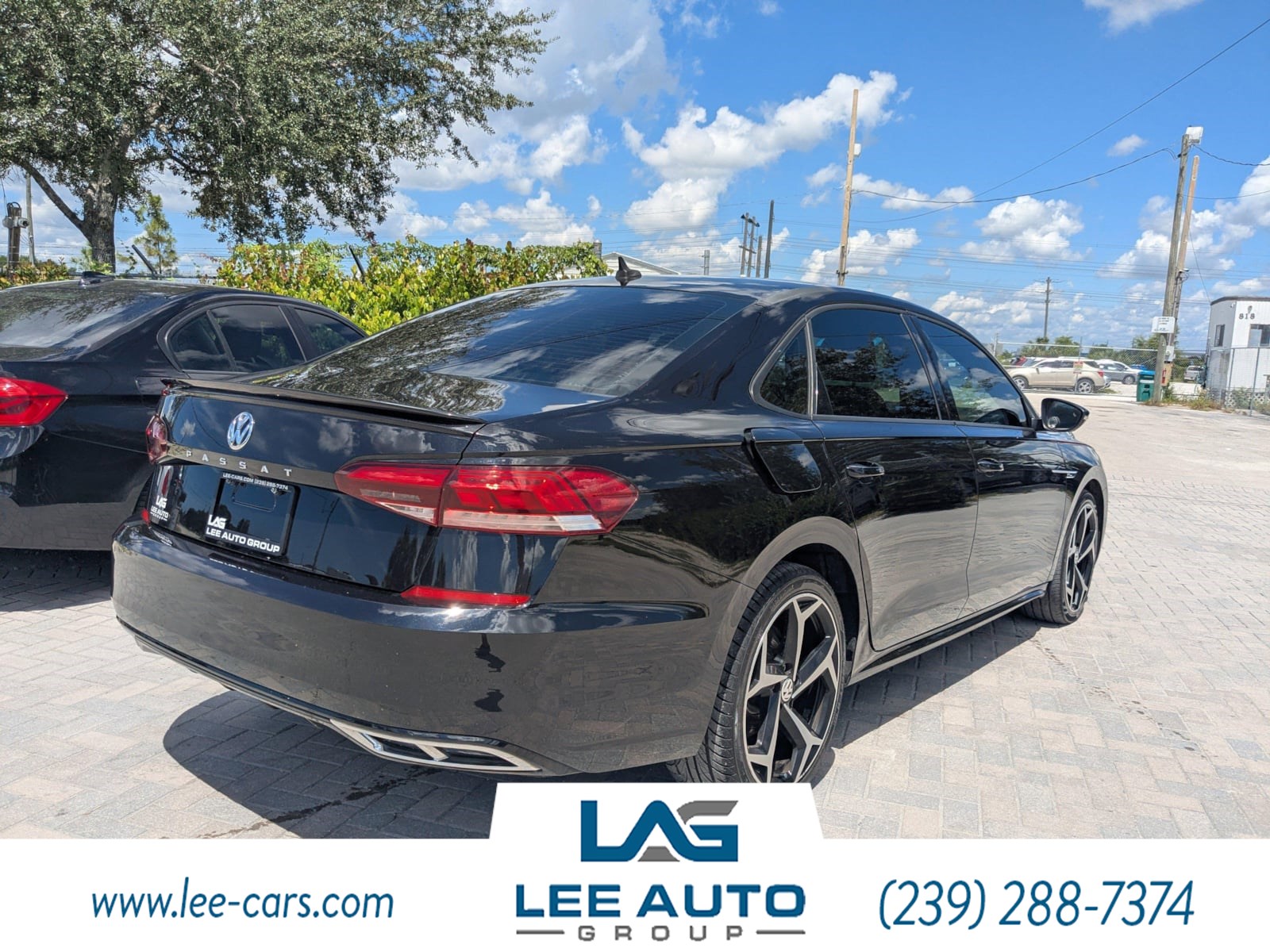 2021 Volkswagen Passat 2.0T R-Line photo 4