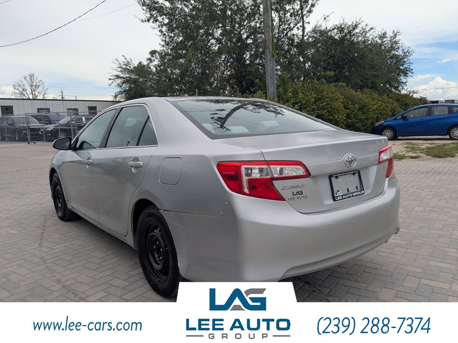 2012 Toyota Camry LE photo 6