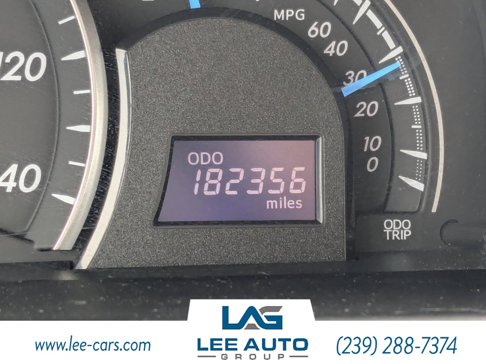 2012 Toyota Camry LE photo 21
