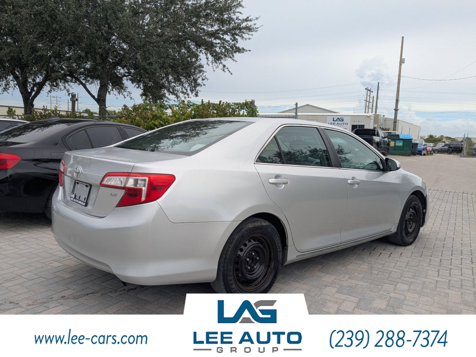 2012 Toyota Camry LE photo 4