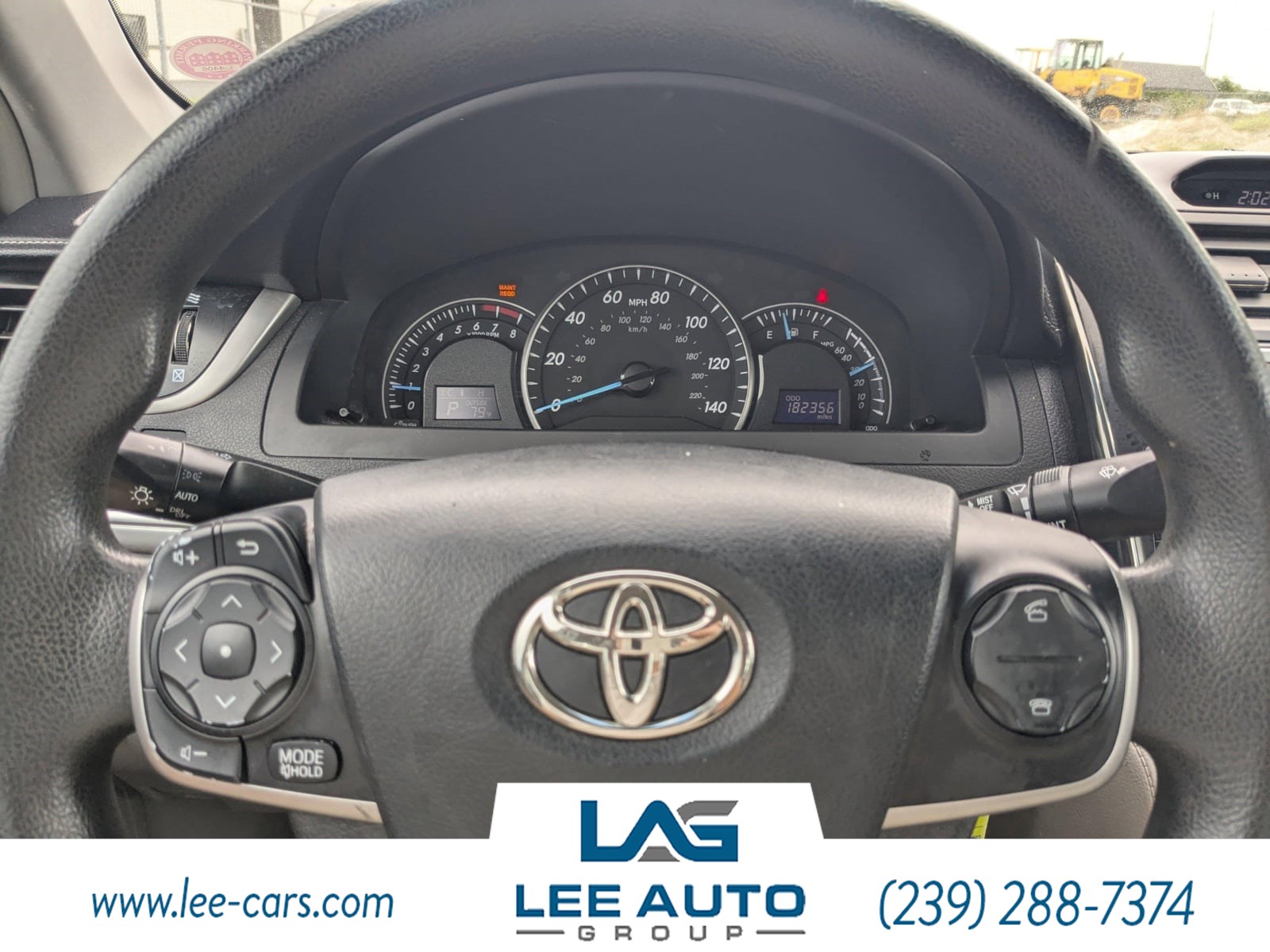 2012 Toyota Camry LE photo 19