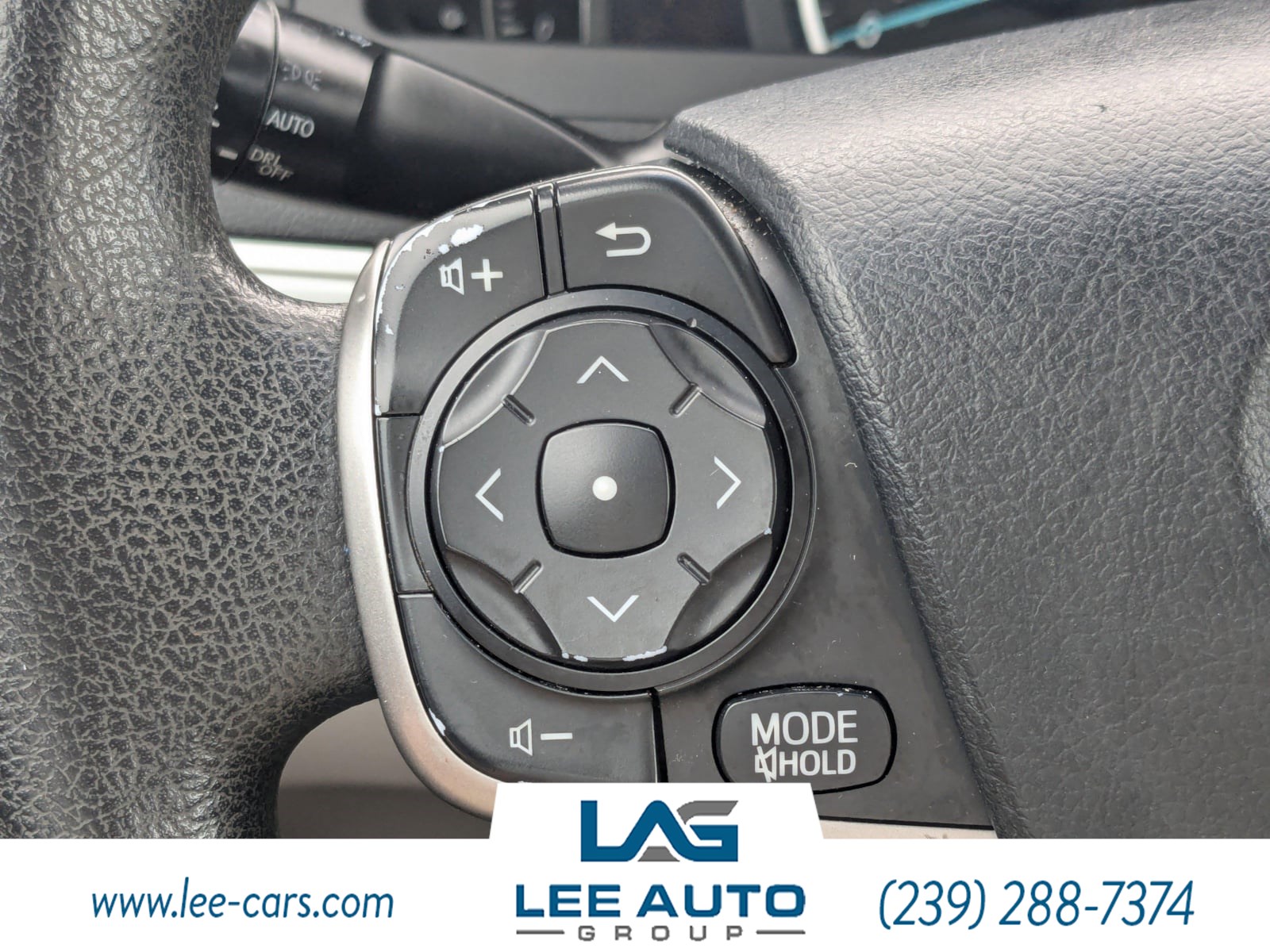 2012 Toyota Camry LE photo 17