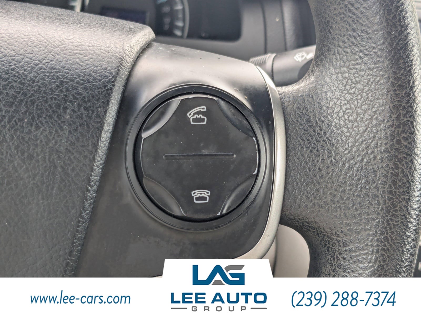2012 Toyota Camry LE photo 18