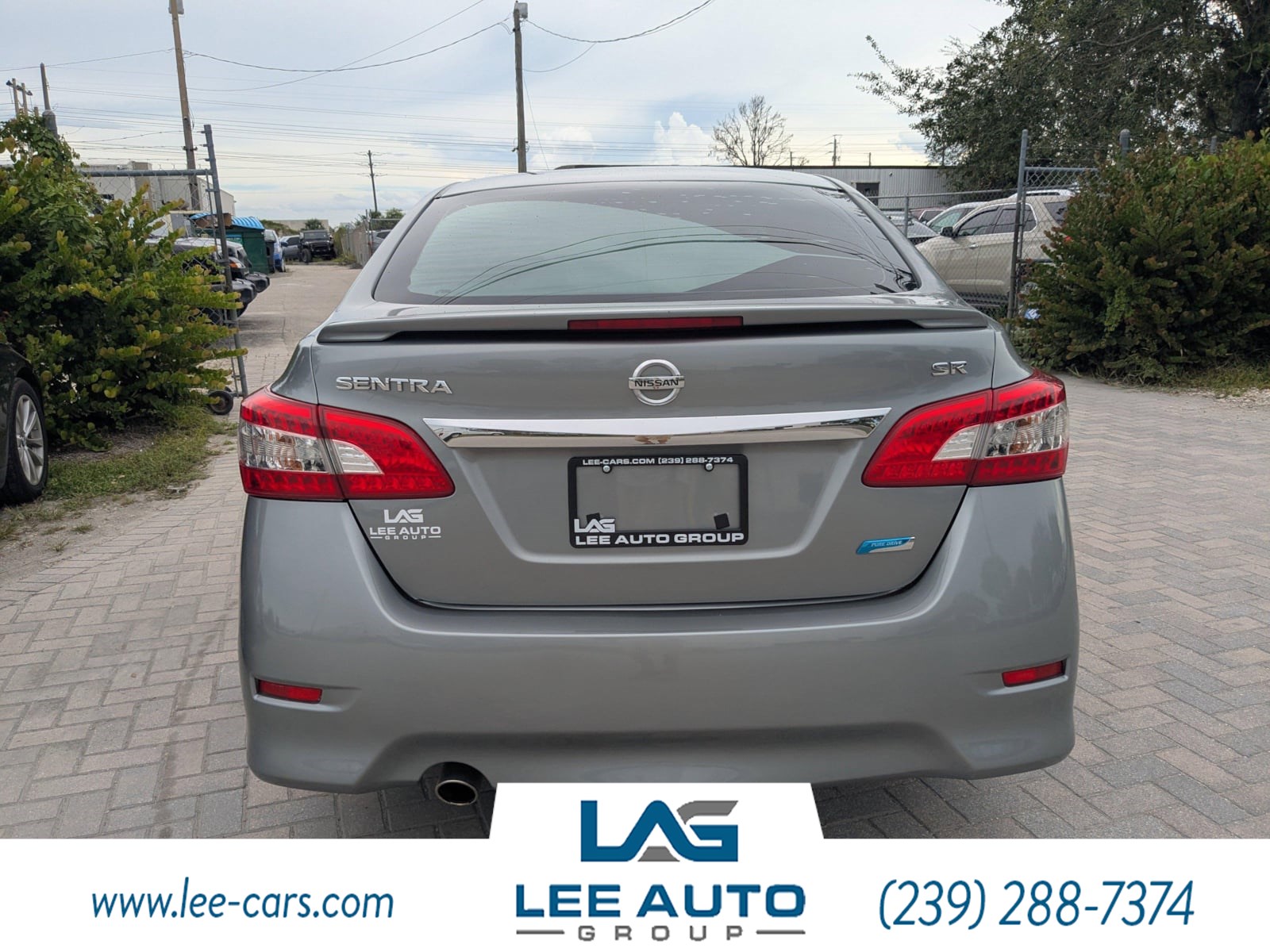 2013 Nissan Sentra SR photo 4