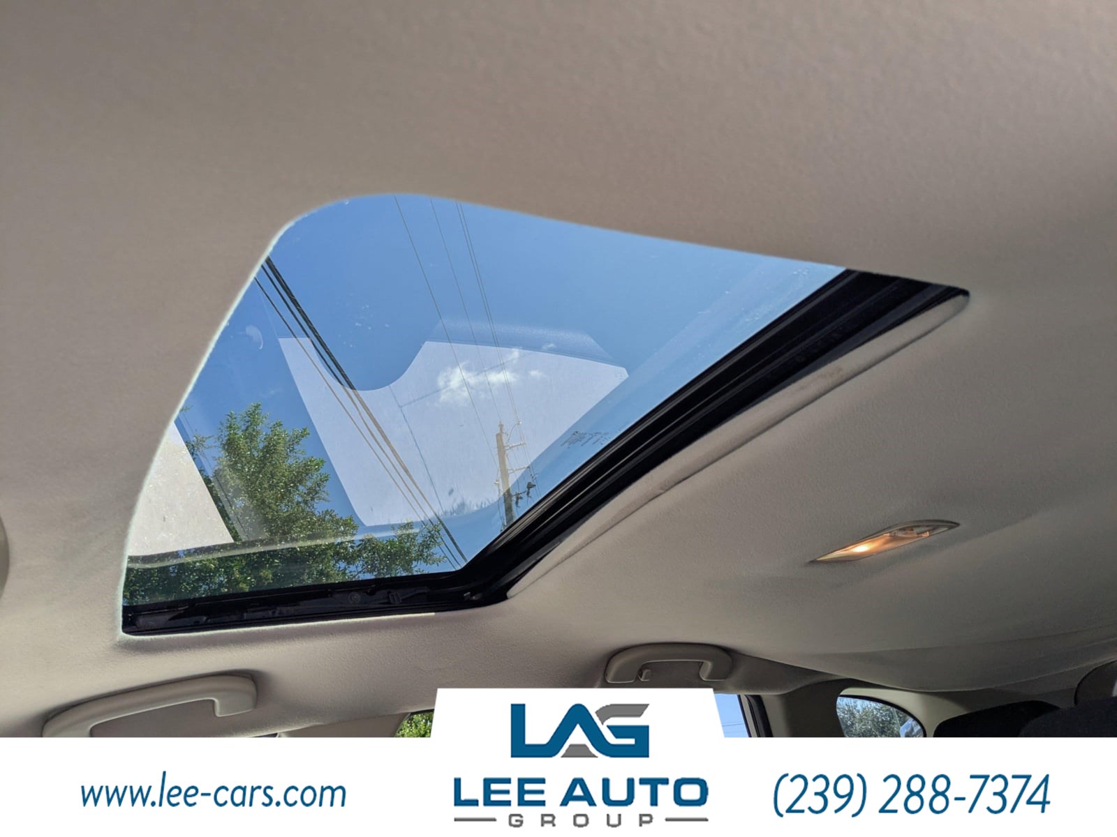 2013 Nissan Rogue SV photo 19