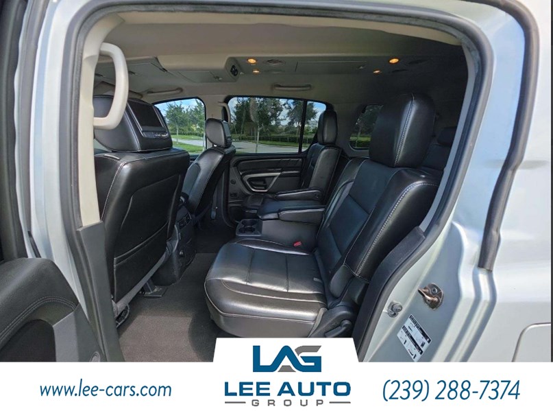 2015 Nissan Armada Platinum photo 3