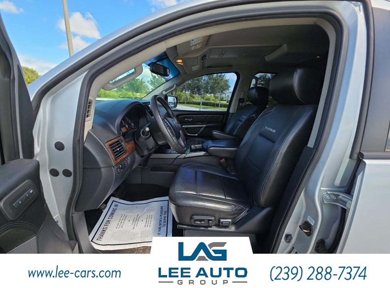 2015 Nissan Armada Platinum photo 2