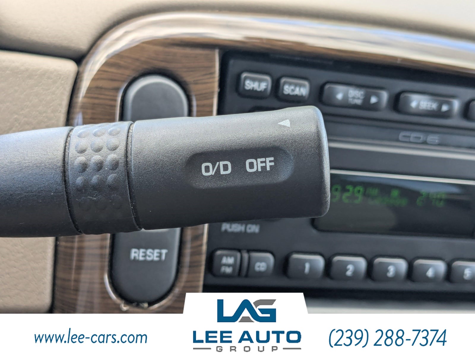 2003 Ford Explorer Eddie Bauer photo 23