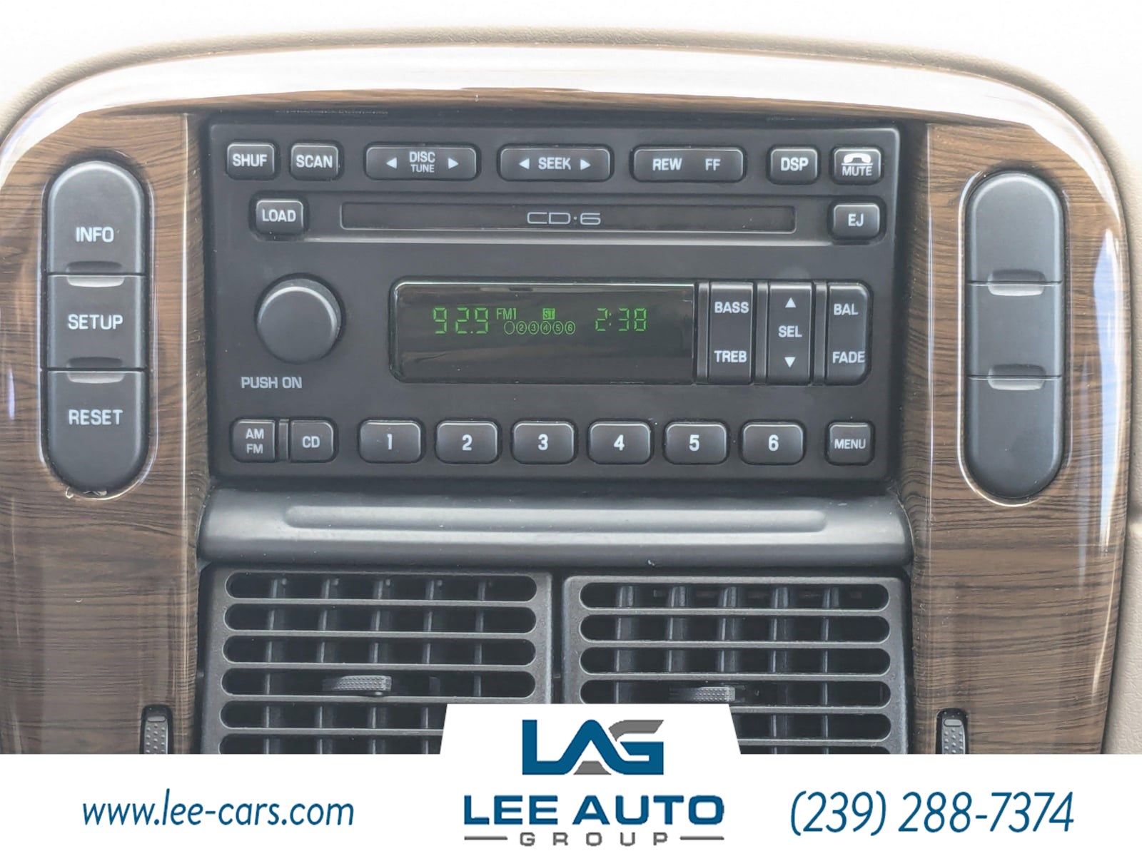 2003 Ford Explorer Eddie Bauer photo 12