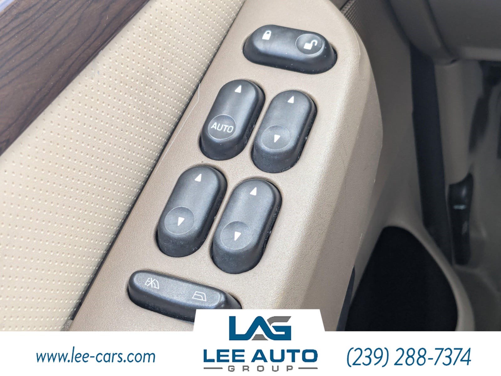 2003 Ford Explorer Eddie Bauer photo 16