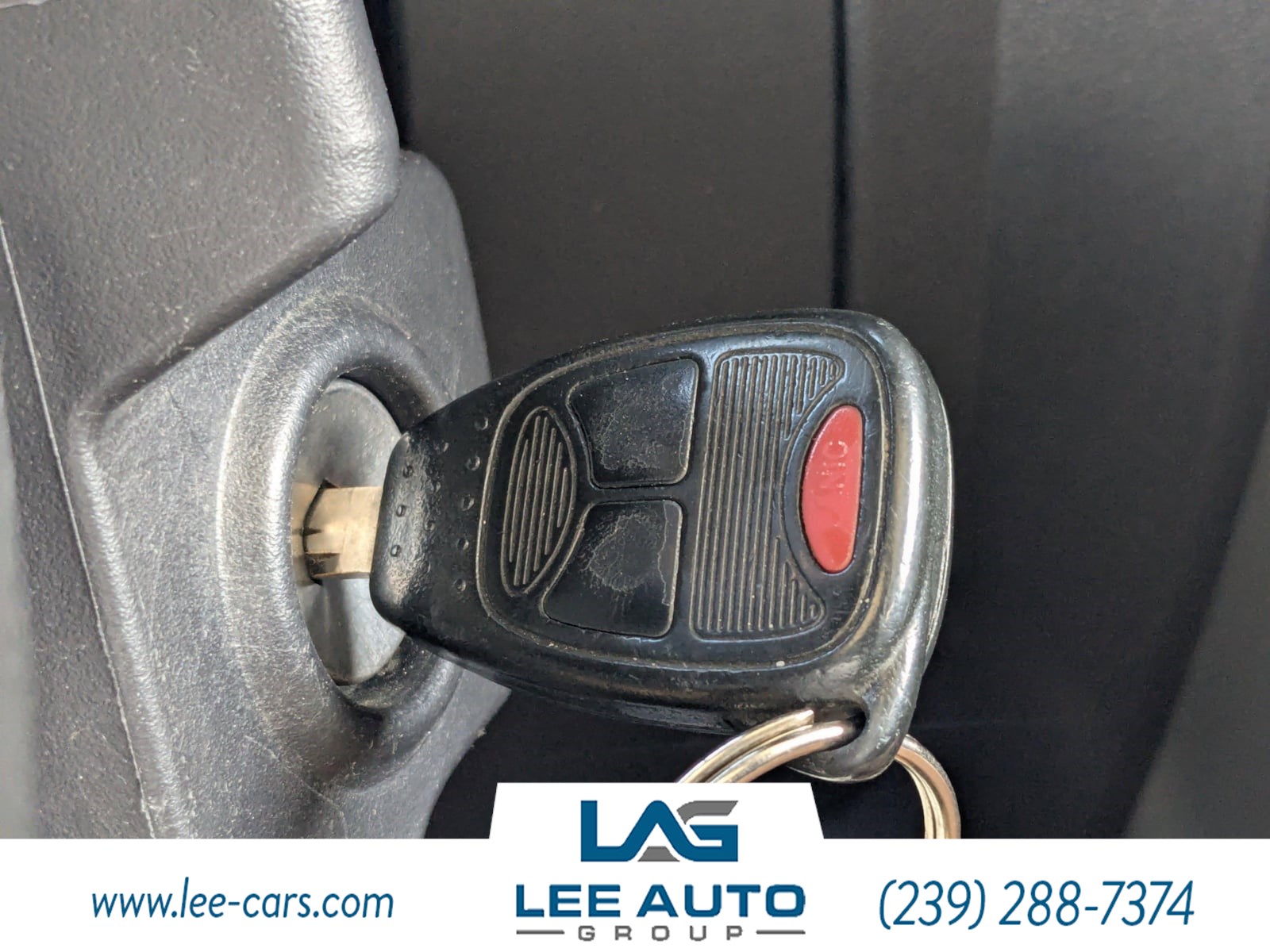 2008 Jeep Wrangler Sahara photo 2