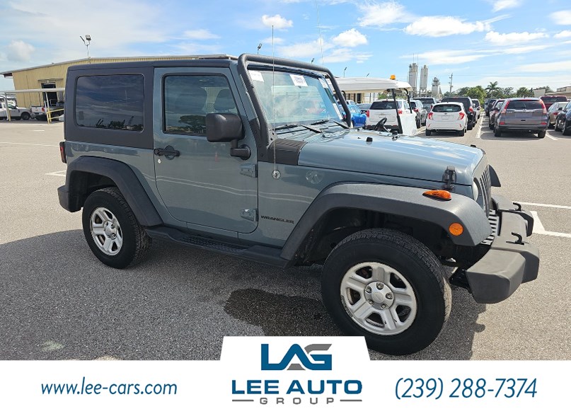 2014 Jeep Wrangler Sport photo 4