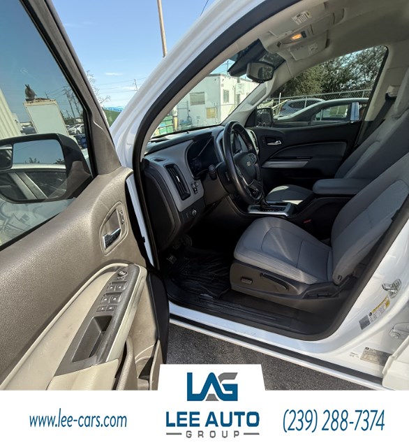 2016 Chevrolet Colorado LT photo 2