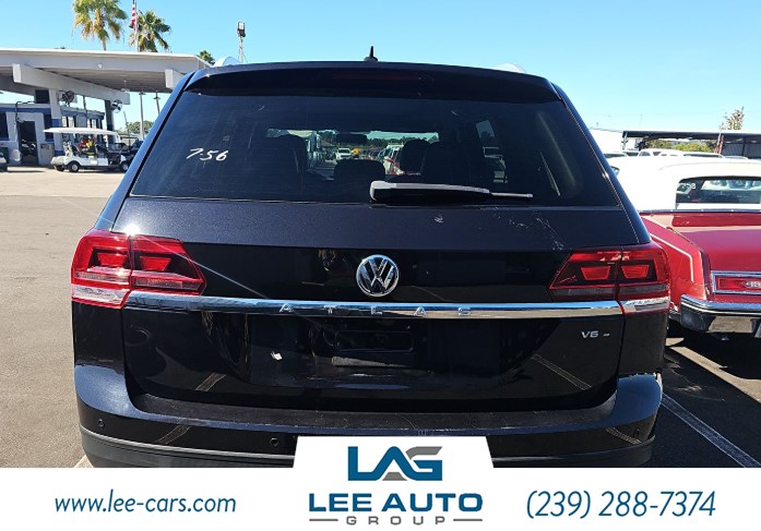 2018 Volkswagen Atlas V6 Launch Edition photo 3