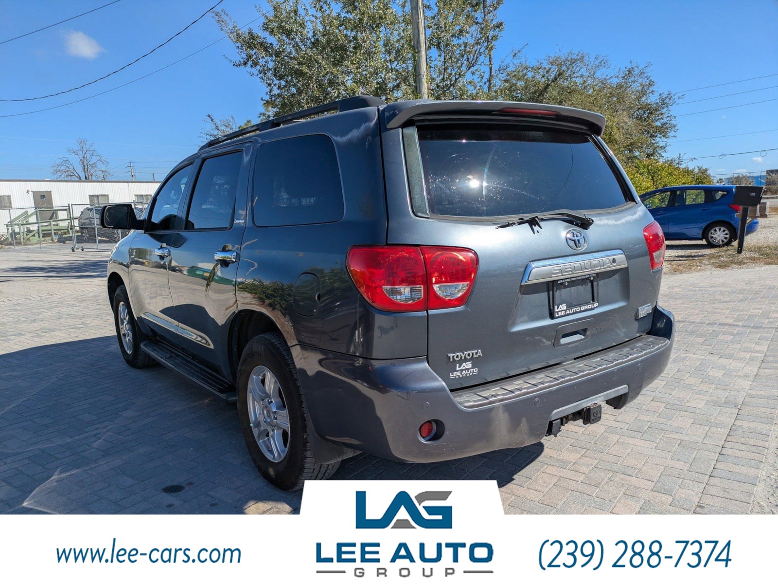 2008 Toyota Sequoia Limited photo 4