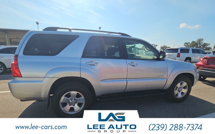 2008 Toyota 4Runner SR5 photo 3