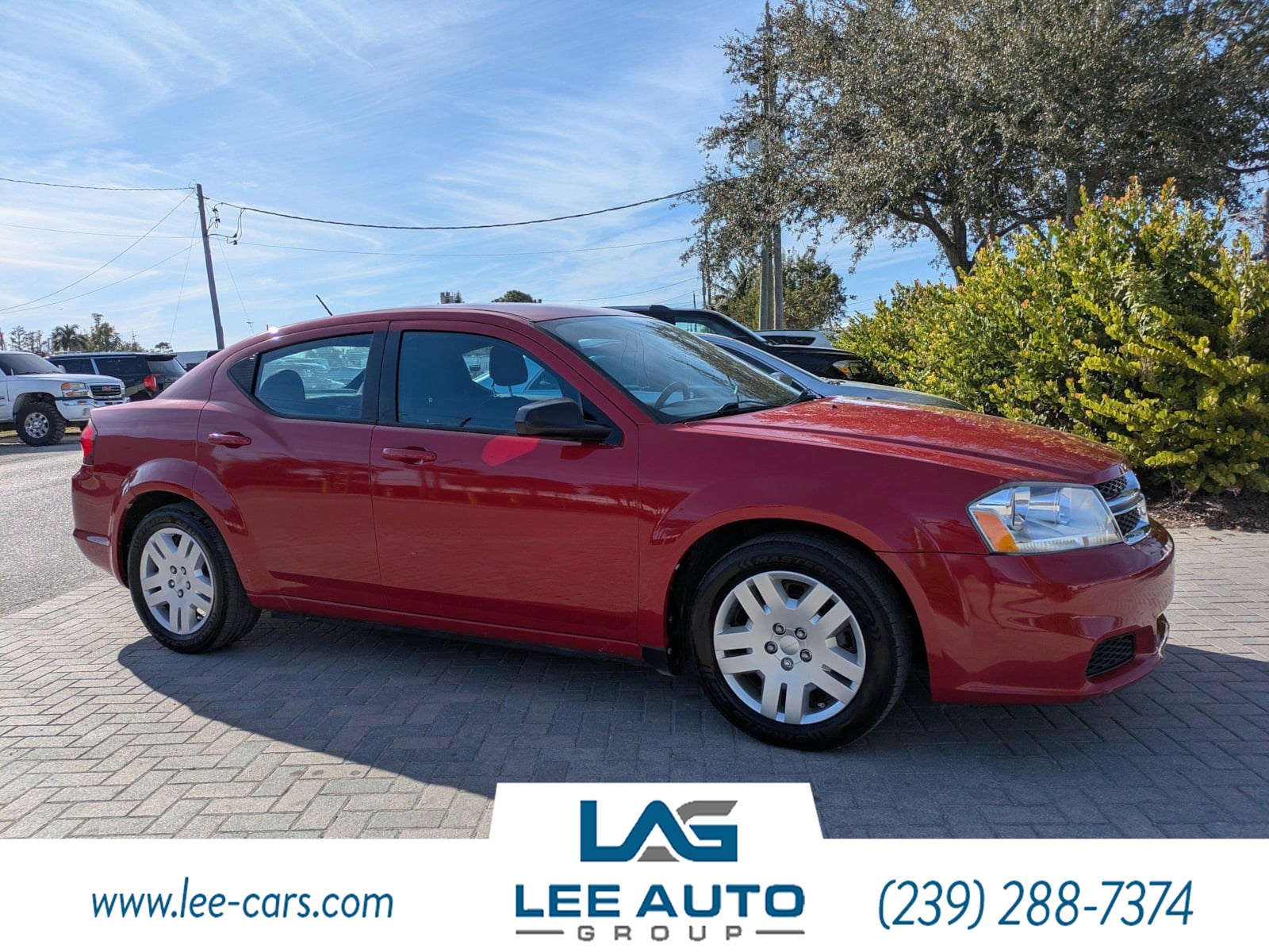 2013 Dodge Avenger SE's photo