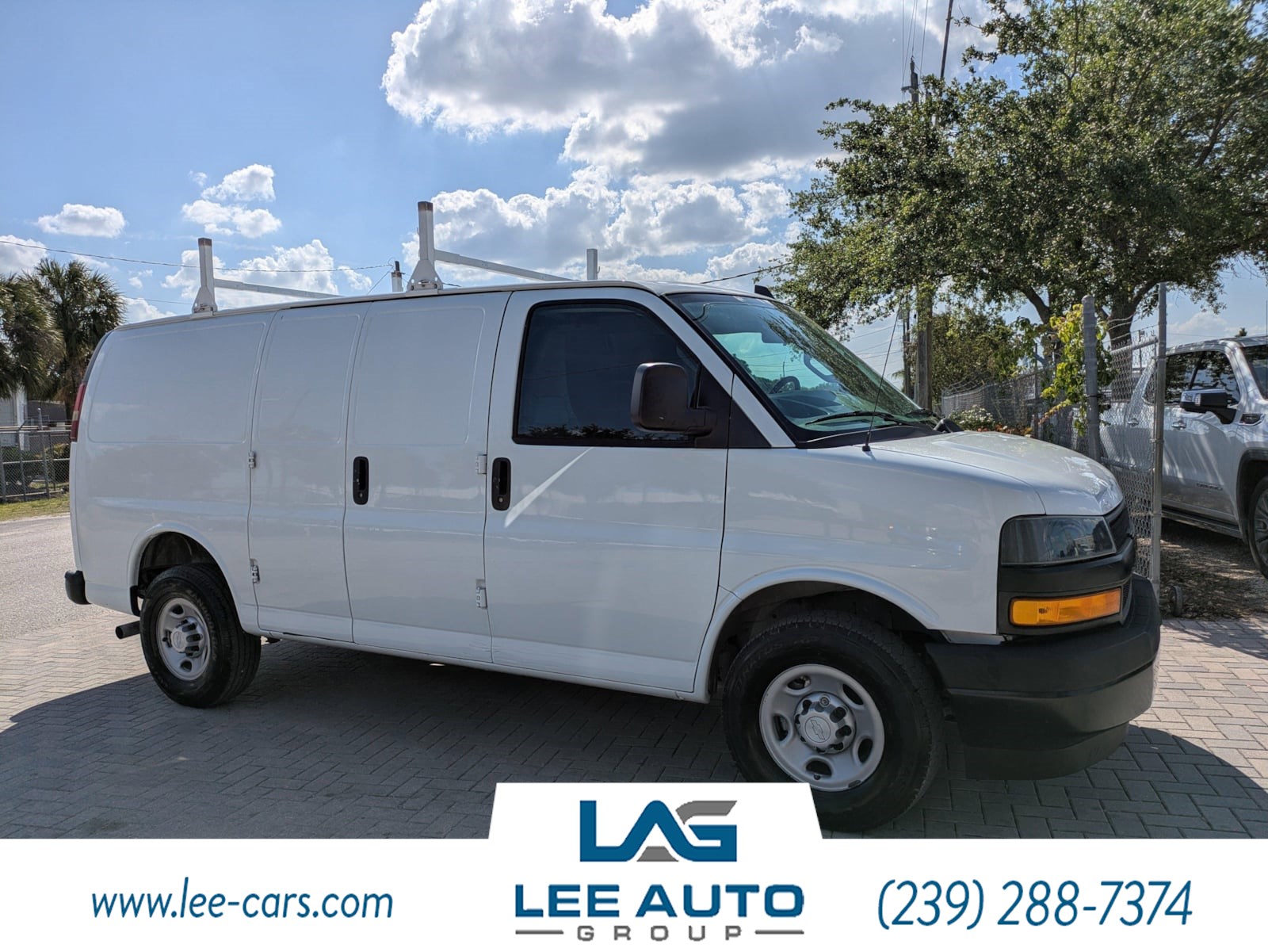 2018 Chevrolet Express 2500 Work Van HD's photo