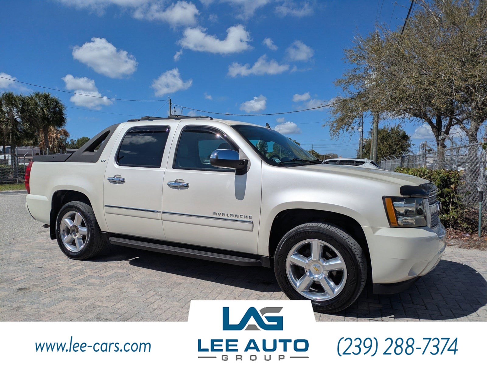 2011 Chevrolet Avalanche 4WD Avalanche LTZ's photo