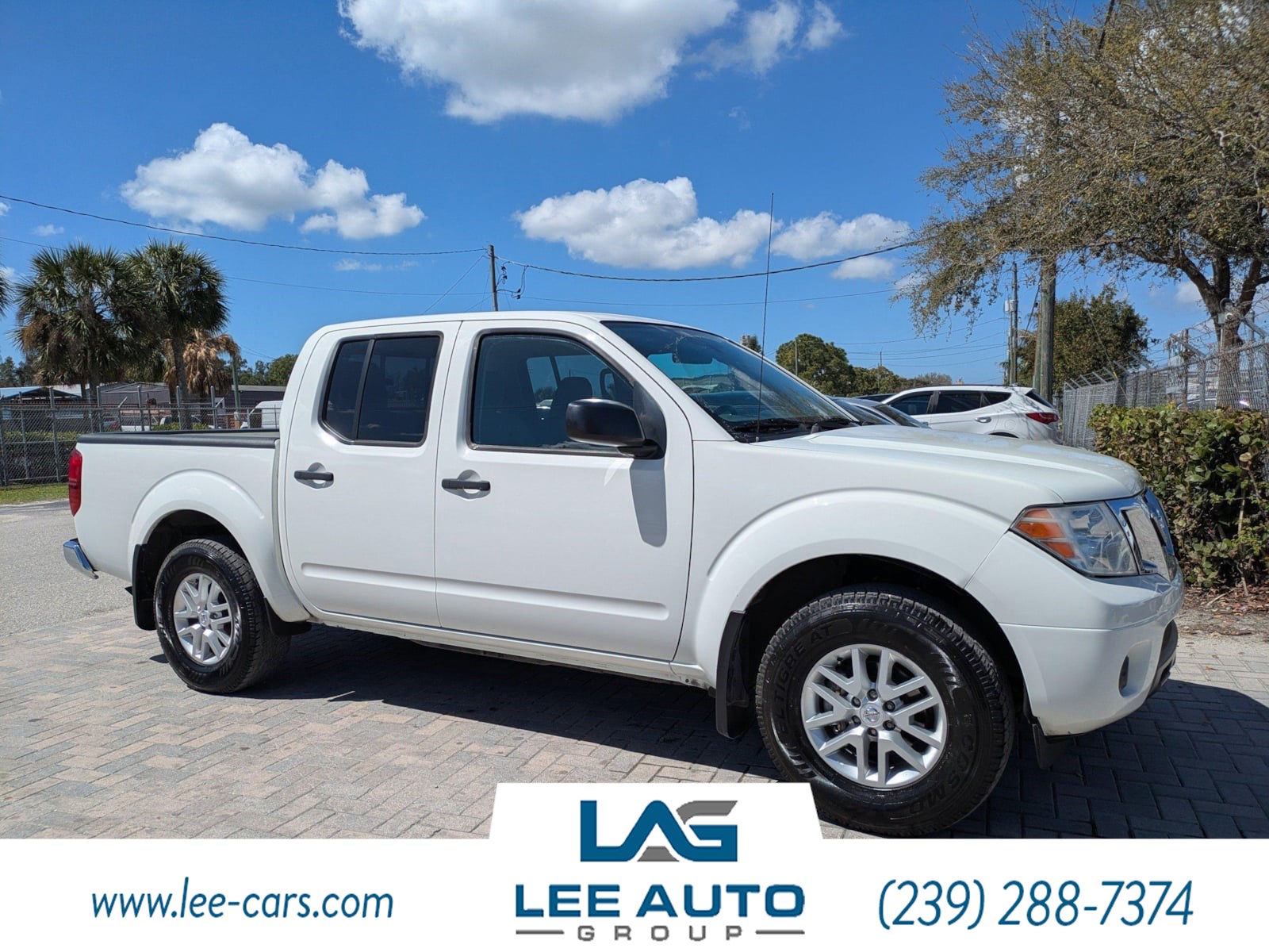 2021 Nissan Frontier SV Crew Cab 4X2 SWB's photo