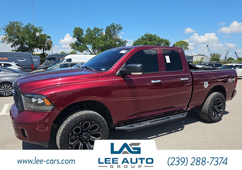 2018 RAM 1500 Big Horn 4x4 Quad Cab 6'4's photo
