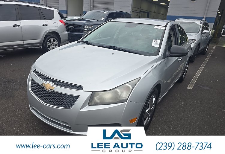 2014 Chevrolet Cruze LS Auto's photo