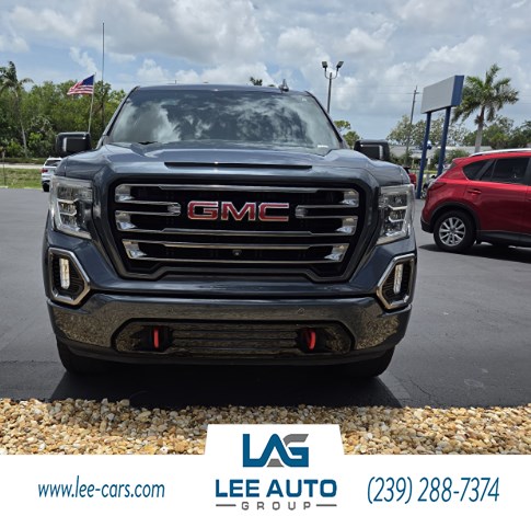 2020 GMC Sierra 4WD Crew Cab Short Box AT4's photo