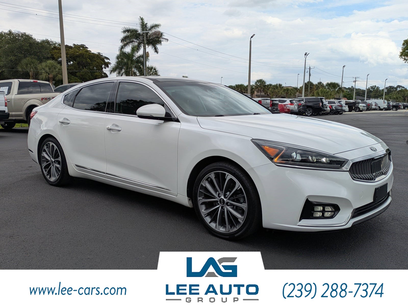2017 Kia Cadenza Technology's photo